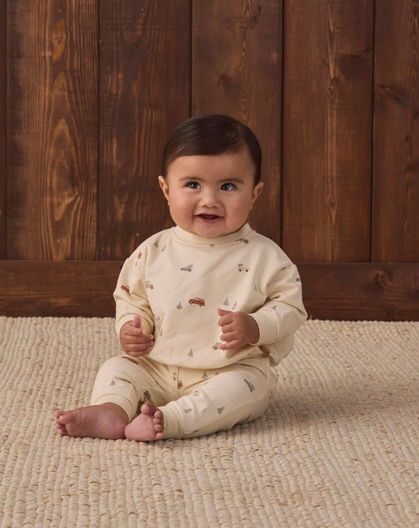 Quincy Mae Holiday Drive Set