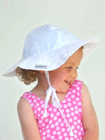 Flap Happy White Eyelet UPF 50 Flopppy Hat - Kids on King